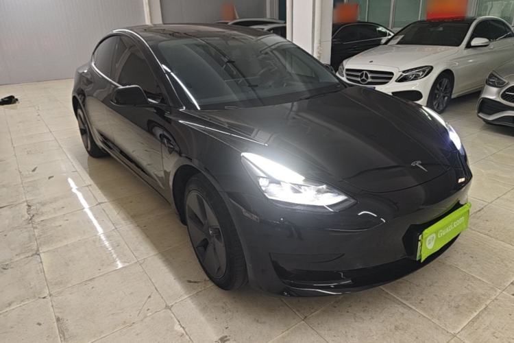 Used Tesla Model 3 2022 Rear-Wheel-Drive Version Front Right 45 Deg
