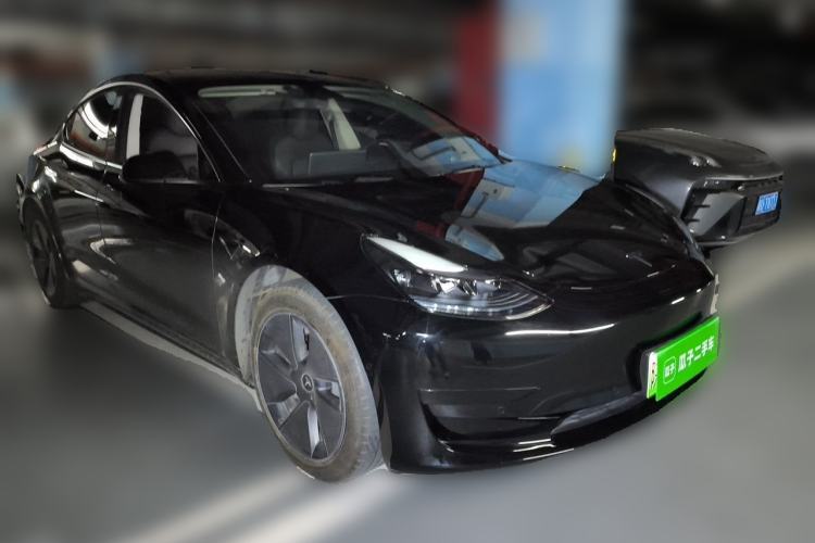 Used Tesla Model 3 2022 Rear-Wheel-Drive Version Front Right 45 Deg