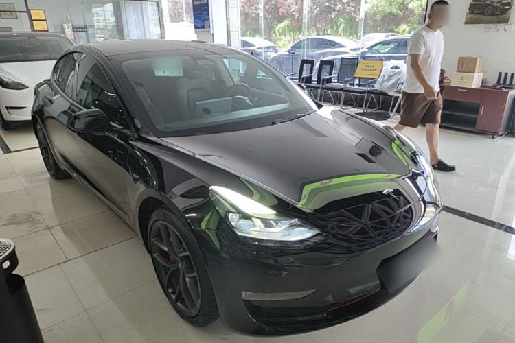 Used Tesla Model 3 2022 Performance High-Performance All-Wheel-Drive Version Front Right 45 Deg
