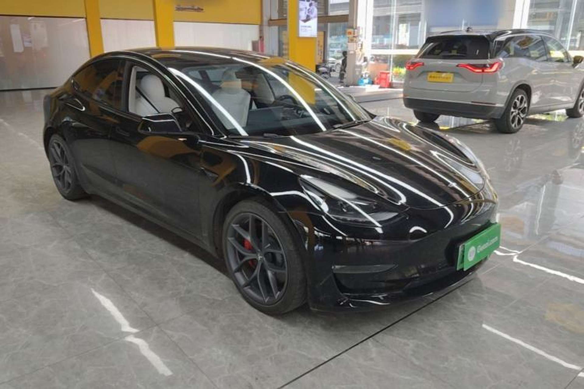 Used Tesla Model 3 2022 Performance High-Performance All-Wheel-Drive Version Front Right 45 Deg