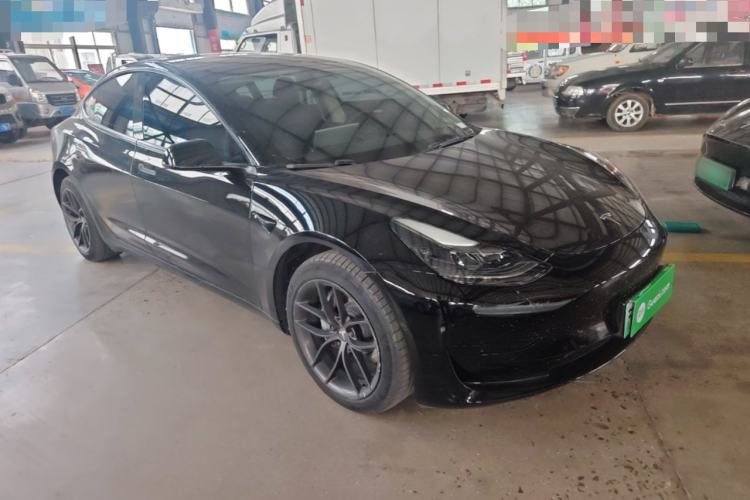 Used Tesla Model 3 2022 Rear-Wheel-Drive Version Front Right 45 Deg