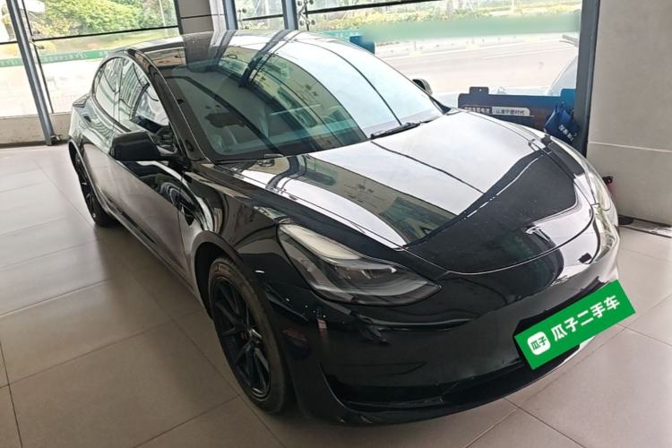 Used Tesla Model 3 2022 Rear-Wheel-Drive Version Front Right 45 Deg