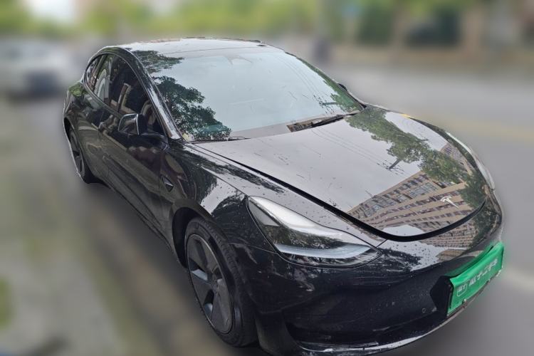 Used Tesla Model 3 2022 Rear-Wheel-Drive Version Front Right 45 Deg