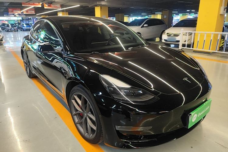 Used Tesla Model 3 2022 Performance High-Performance All-Wheel-Drive Version Front Right 45 Deg