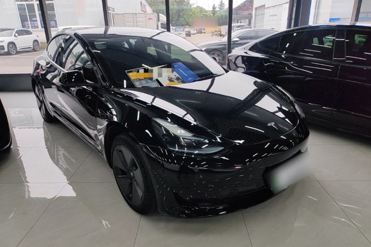 Used Tesla Model 3 2022 Rear-Wheel-Drive Version Front Right 45 Deg