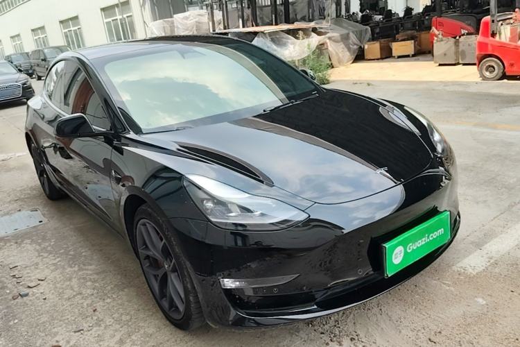 Used Tesla Model 3 2022 Performance High-Performance All-Wheel-Drive Version Front Right 45 Deg