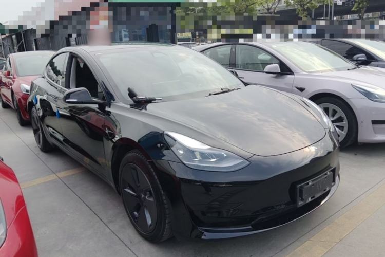 Used Tesla Model 3 2022 Rear-Wheel-Drive Version Front Right 45 Deg