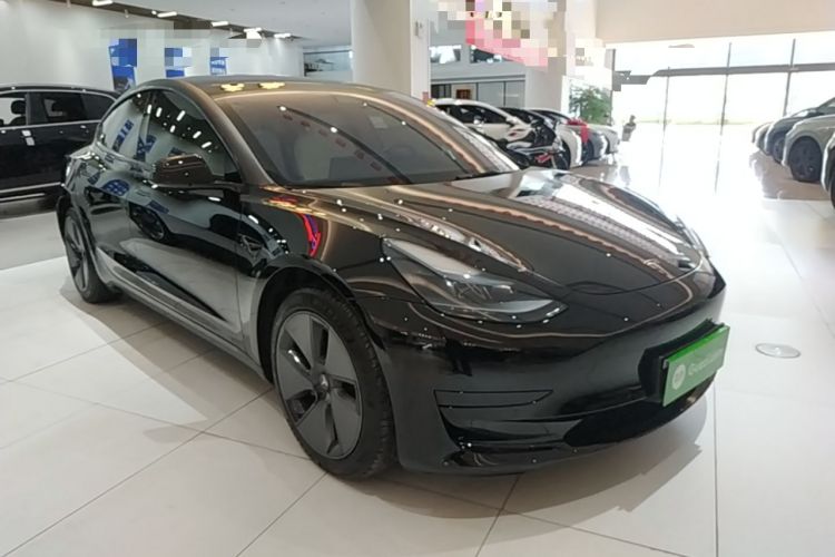 Used Tesla Model 3 2022 Rear-Wheel-Drive Version Front Right 45 Deg