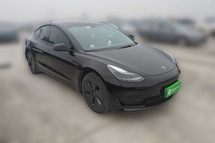 Used Tesla Model 3 2022 Rear-Wheel-Drive Version Front Right 45 Deg
