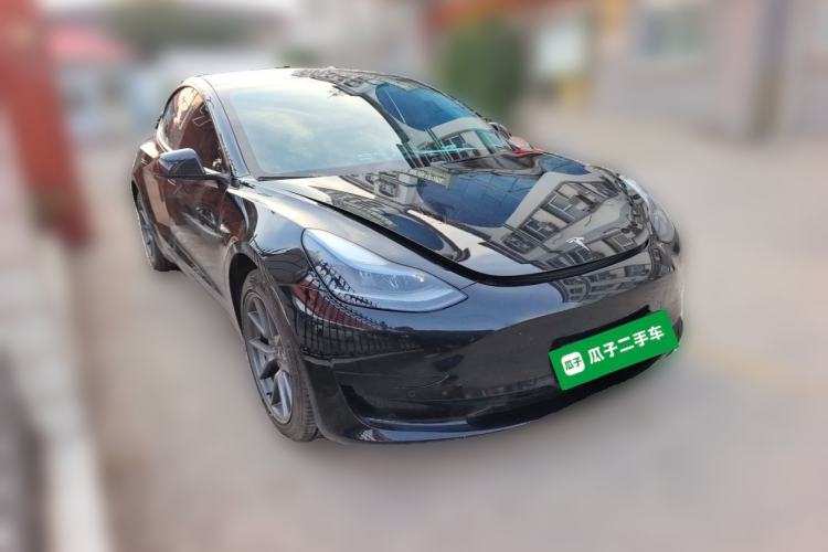 Used Tesla Model 3 2022 Rear-Wheel-Drive Version Front Right 45 Deg