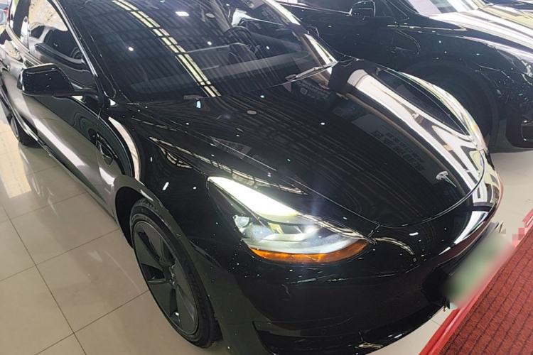 Used Tesla Model 3 2022 Rear-Wheel-Drive Version Front Right 45 Deg
