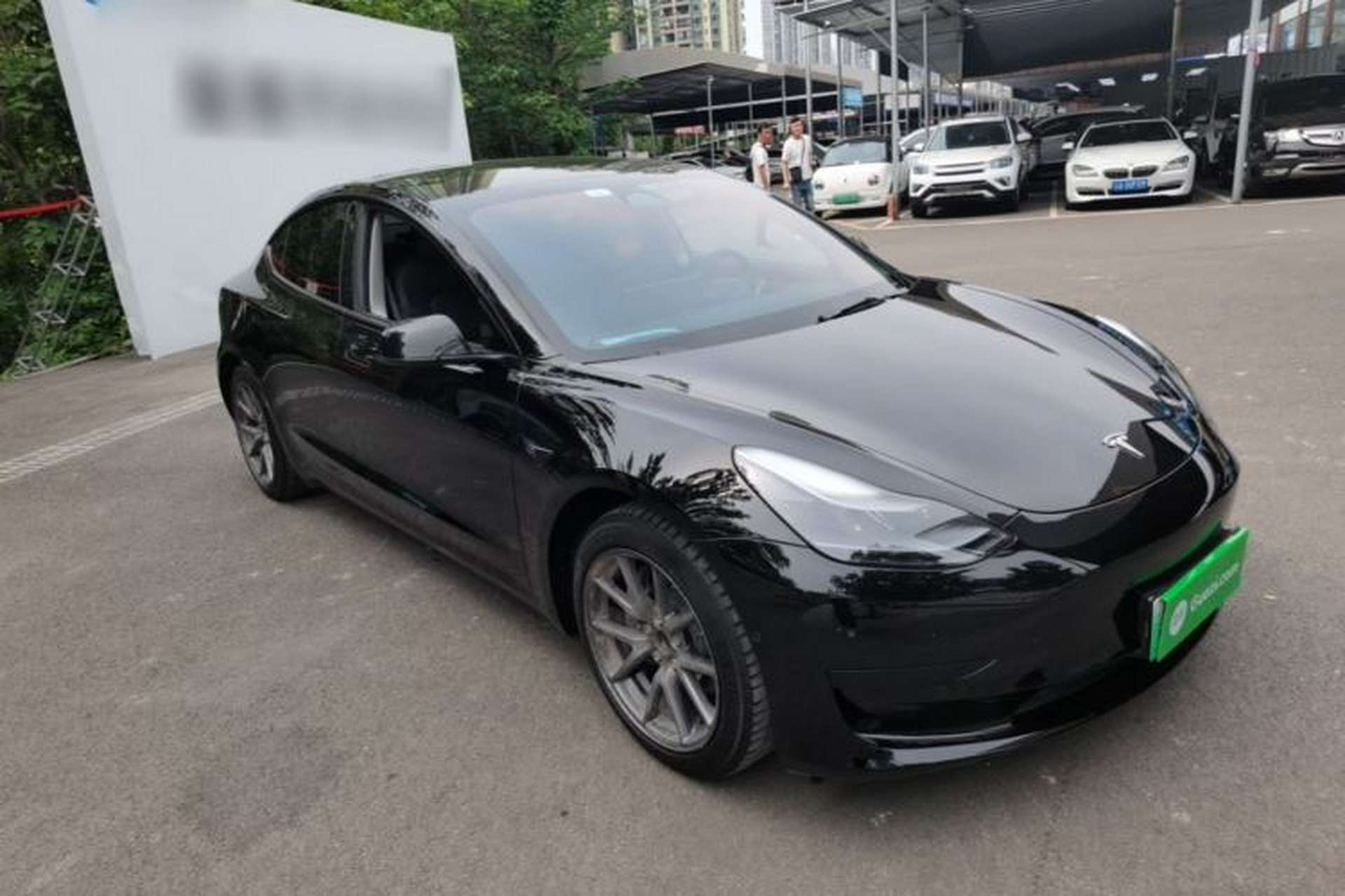 Used Tesla Model 3 2022 Rear-Wheel-Drive Version Front Right 45 Deg