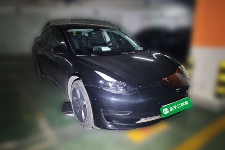 Used Tesla Model 3 2022 Rear-Wheel-Drive Version Front Right 45 Deg