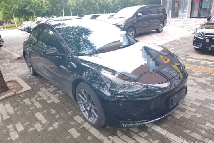 Used Tesla Model 3 2022 Rear-Wheel-Drive Version Front Right 45 Deg