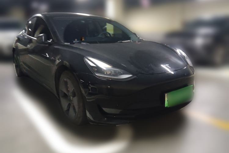 Used Tesla Model 3 2022 Rear-Wheel-Drive Version Front Right 45 Deg