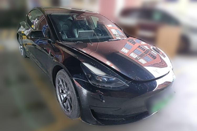 Used Tesla Model 3 2022 Rear-Wheel-Drive Version Front Right 45 Deg