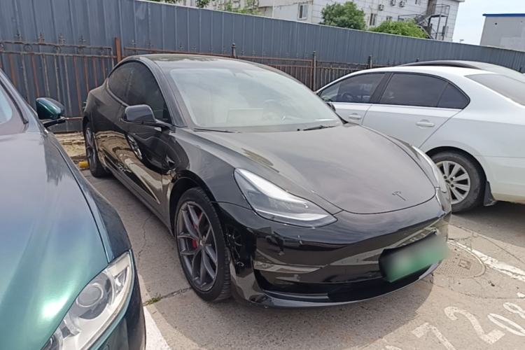 Used Tesla Model 3 2022 Performance High-Performance All-Wheel-Drive Version Front Right 45 Deg