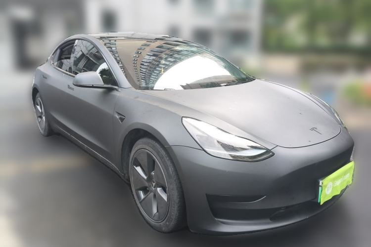 Used Tesla Model 3 2022 Rear-Wheel-Drive Version Front Right 45 Deg