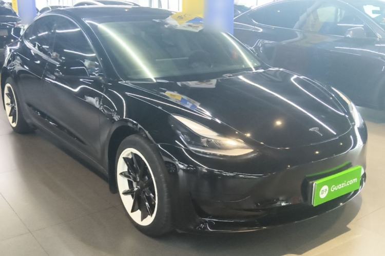 Used Tesla Model 3 2022 Rear-Wheel-Drive Version Front Right 45 Deg