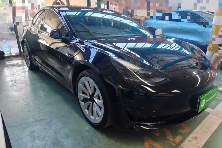 Used Tesla Model 3 2022 Rear-Wheel-Drive Version Front Right 45 Deg