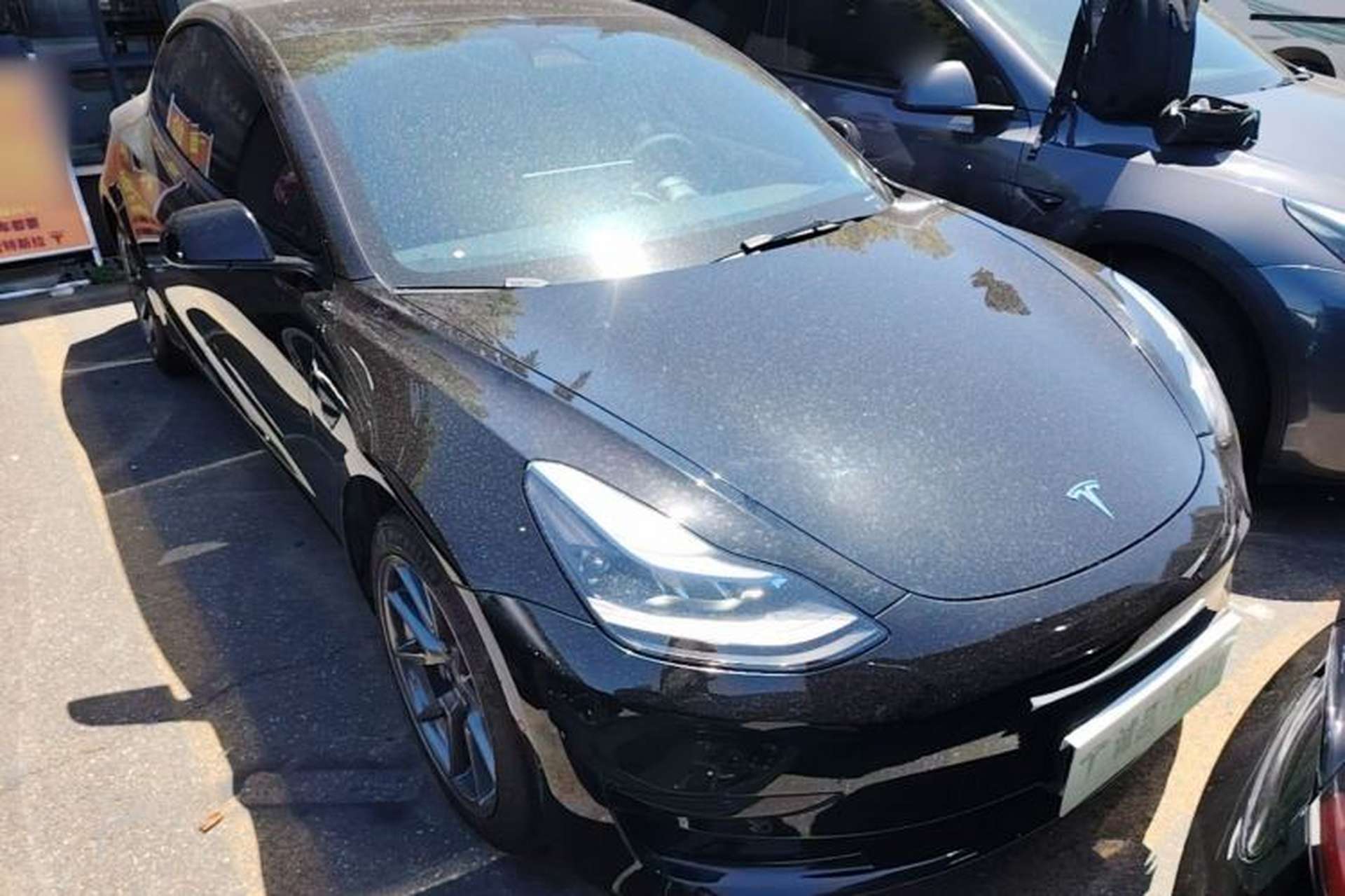 Used Tesla Model 3 2022 Rear-Wheel-Drive Version Front Right 45 Deg
