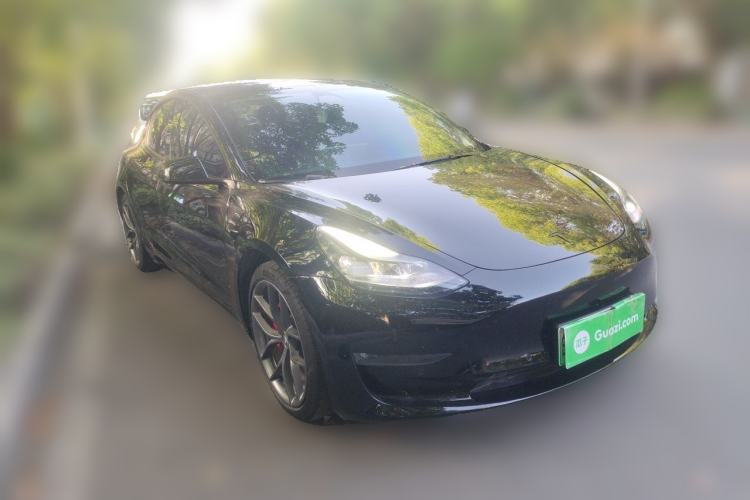 Used Tesla Model 3 2022 Performance High-Performance All-Wheel-Drive Version Front Right 45 Deg