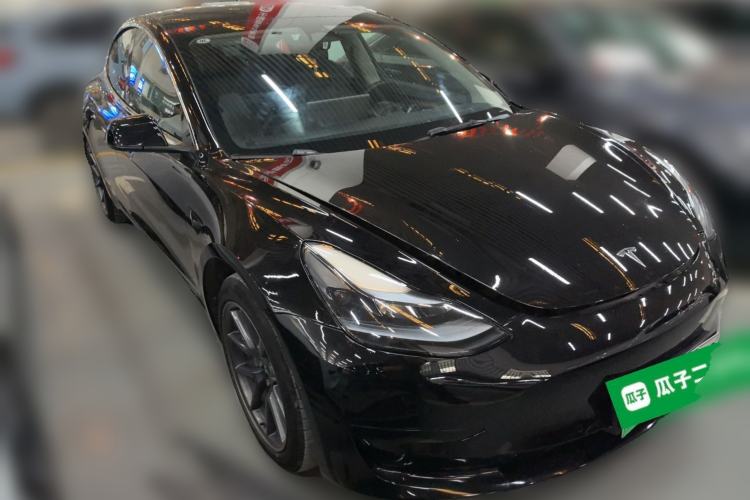 Used Tesla Model 3 2022 Rear-Wheel-Drive Version Front Right 45 Deg