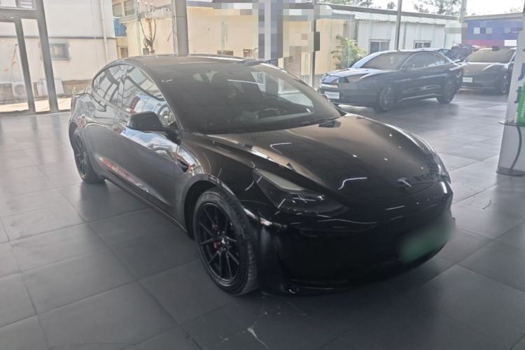 Used Tesla Model 3 2022 Rear-Wheel-Drive Version Front Right 45 Deg