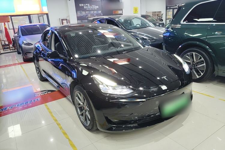 Used Tesla Model 3 2022 Rear-Wheel-Drive Version Front Right 45 Deg