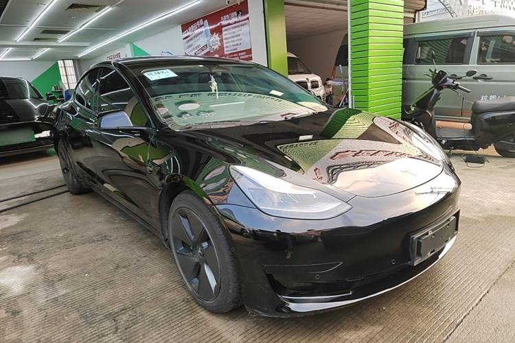 Used Tesla Model 3 2022 Rear-Wheel-Drive Version Front Right 45 Deg