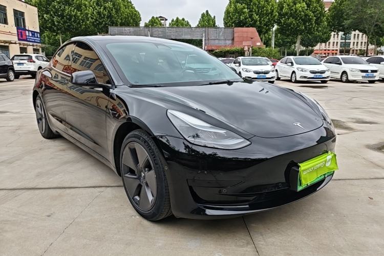 Used Tesla Model 3 2022 Rear-Wheel-Drive Version Front Right 45 Deg