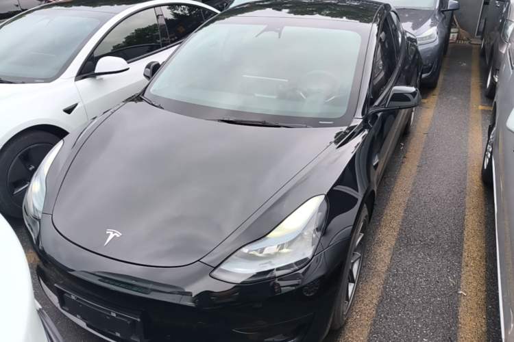 Used Tesla Model 3 2022 Rear-Wheel-Drive Version Front