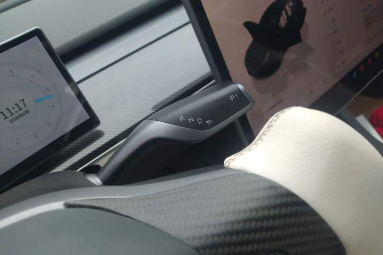 Used Tesla Model 3 2022 Performance High-Performance All-Wheel-Drive Version Gear Lever