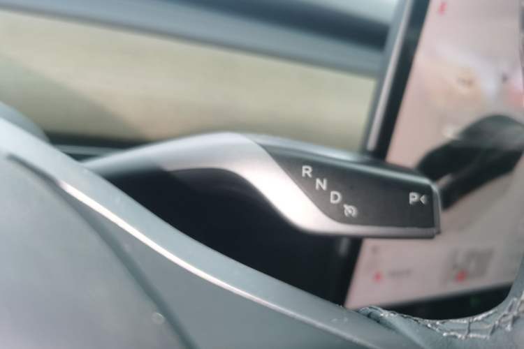Used Tesla Model 3 2022 Performance High-Performance All-Wheel-Drive Version Gear Lever