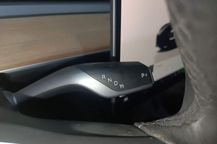 Used Tesla Model 3 2022 Rear-Wheel-Drive Version Gear Lever