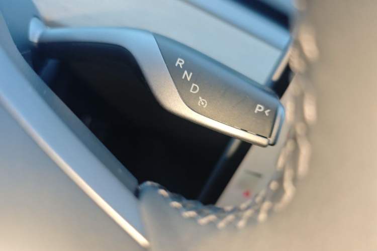 Used Tesla Model 3 2022 Rear-Wheel-Drive Version Gear Lever