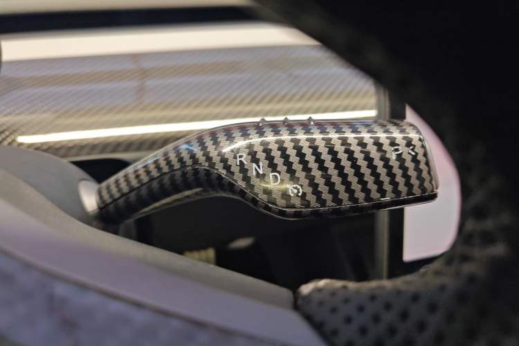 Used Tesla Model 3 2022 Performance High-Performance All-Wheel-Drive Version Gear Lever