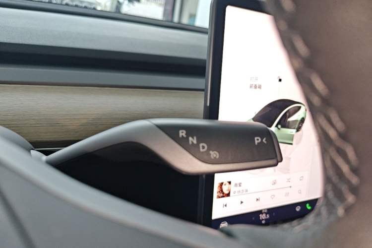 Used Tesla Model 3 2022 Performance High-Performance All-Wheel-Drive Version Gear Lever