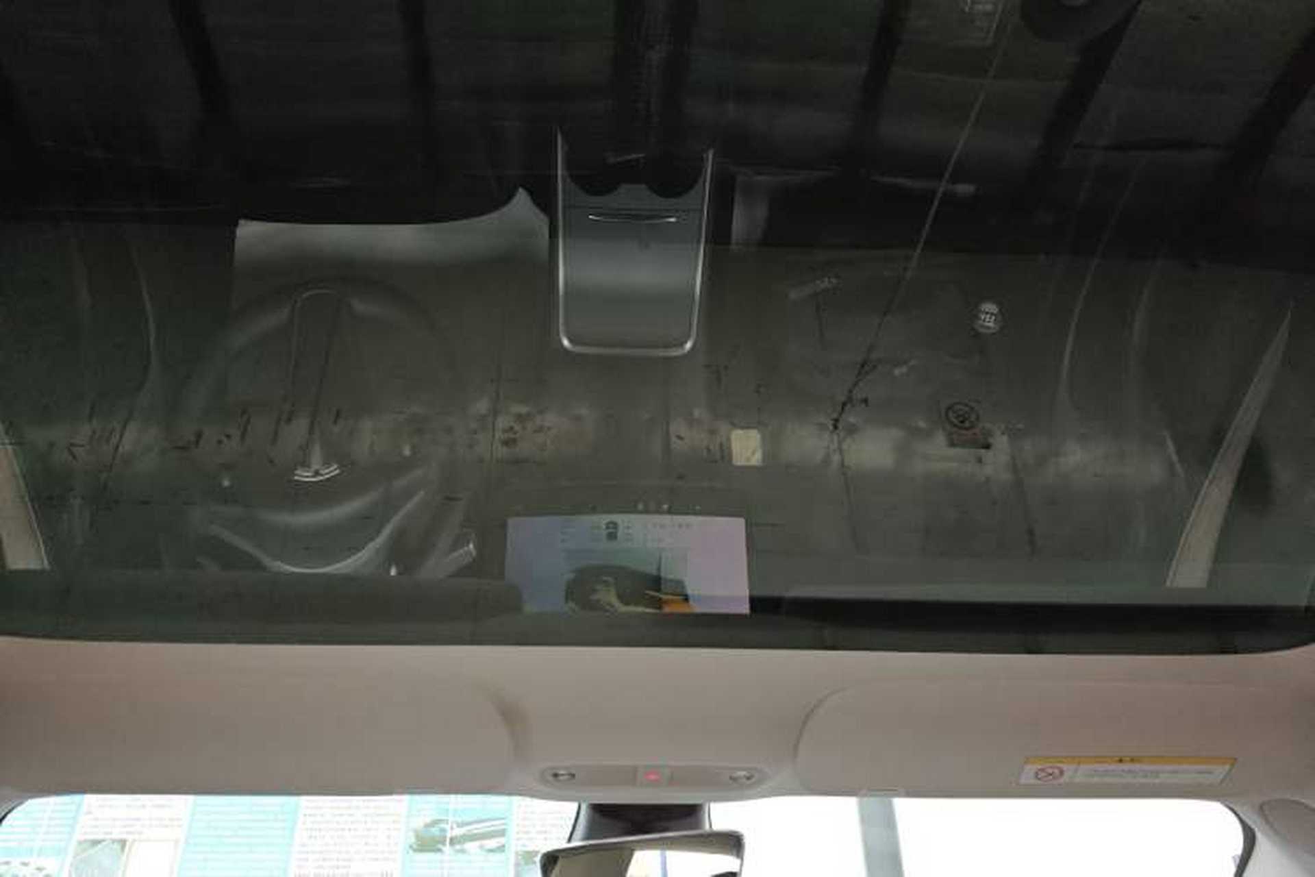 Used Tesla Model 3 2022 Rear-Wheel-Drive Version Headliner