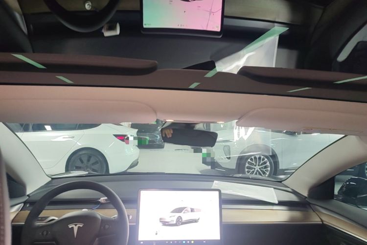 Used Tesla Model 3 2022 Rear-Wheel-Drive Version Headliner