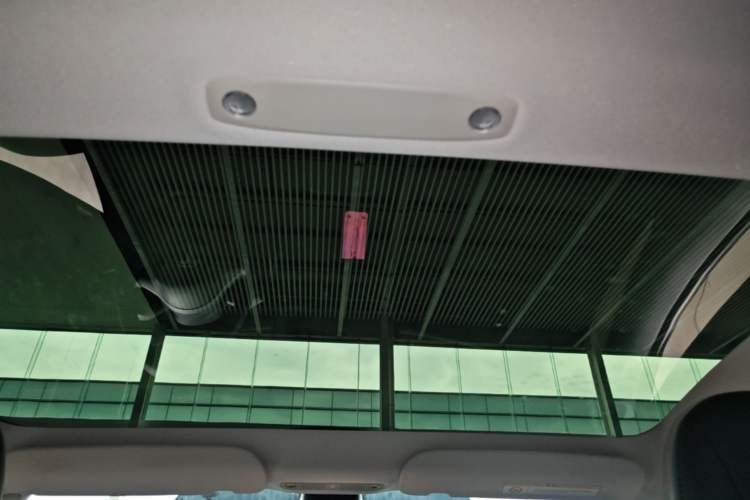 Used Tesla Model 3 2022 Rear-Wheel-Drive Version Headliner