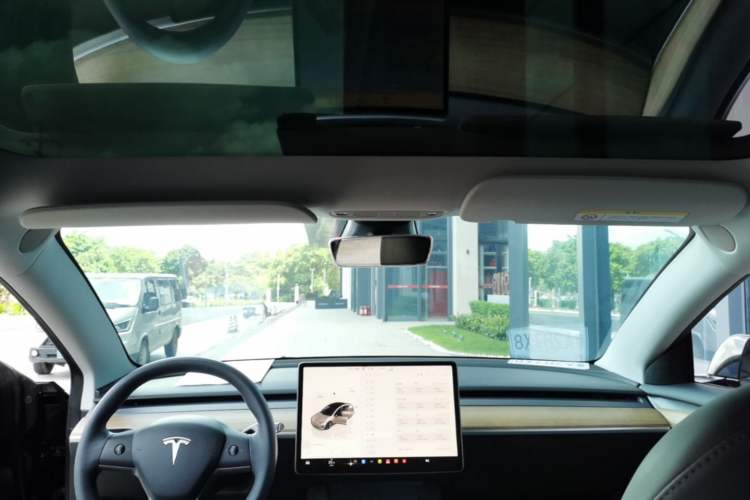 Used Tesla Model 3 2022 Rear-Wheel-Drive Version Headliner
