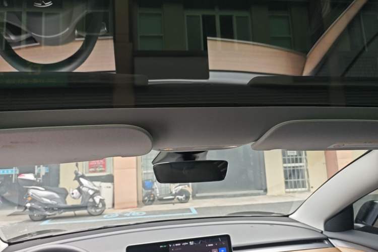 Used Tesla Model 3 2022 Rear-Wheel-Drive Version Headliner
