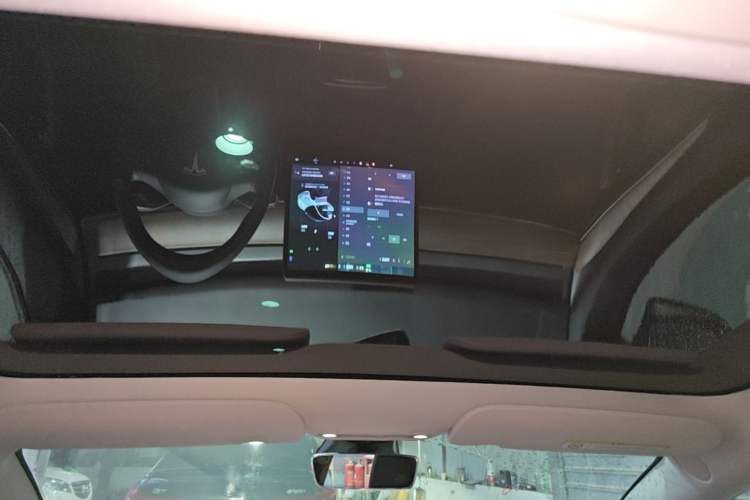 Used Tesla Model 3 2022 Rear-Wheel-Drive Version Headliner
