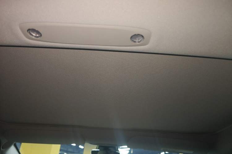 Used Tesla Model 3 2022 Rear-Wheel-Drive Version Headliner