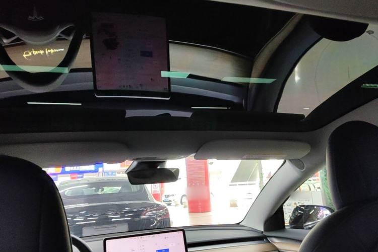 Used Tesla Model 3 2022 Rear-Wheel-Drive Version Headliner