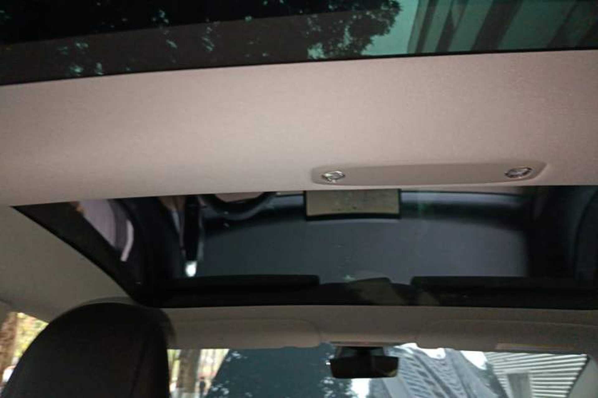 Used Tesla Model 3 2022 Rear-Wheel-Drive Version Headliner