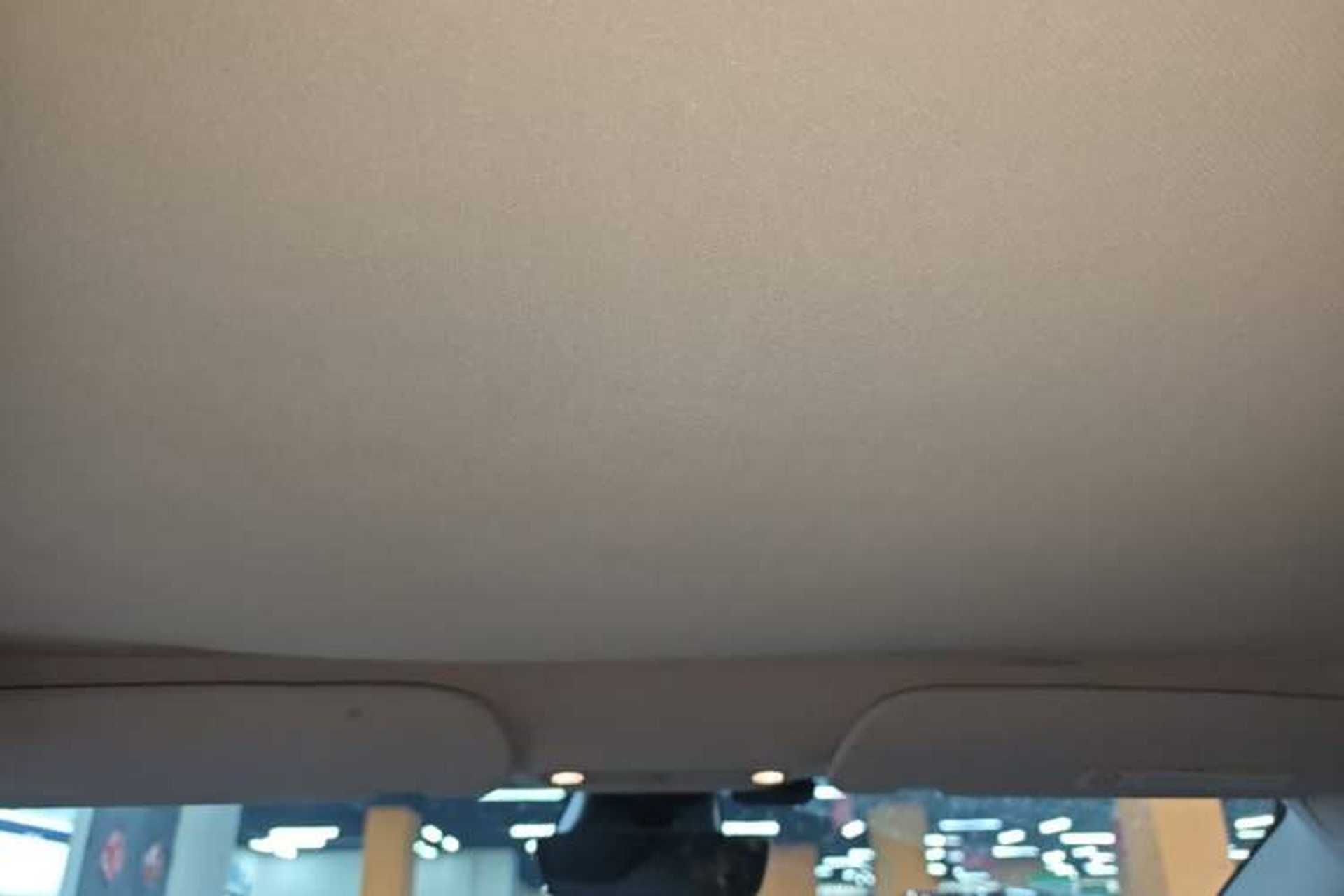 Used Tesla Model 3 2022 Rear-Wheel-Drive Version Headliner