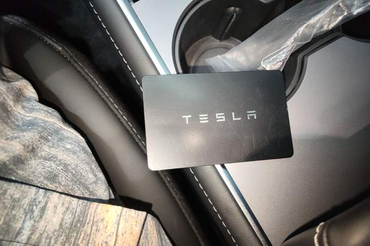 Used Tesla Model 3 2022 Performance High-Performance All-Wheel-Drive Version Interior 1