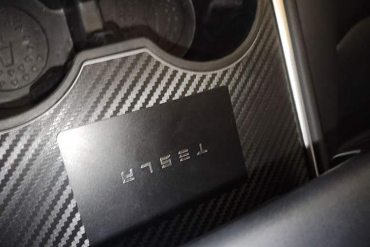 Used Tesla Model 3 2022 Rear-Wheel-Drive Version Interior 1
